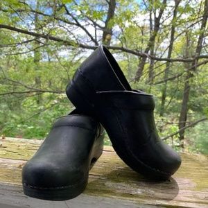 DANSKO Professional Black Size 35 (US 5)